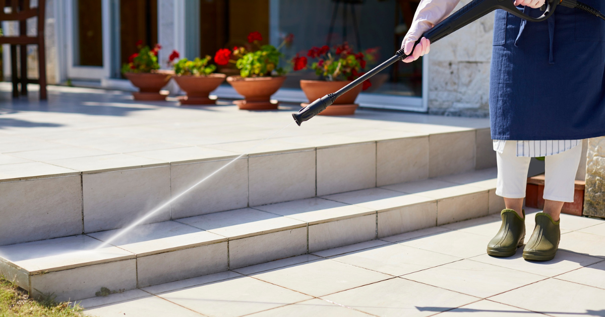 pressure washing for brentwood homes